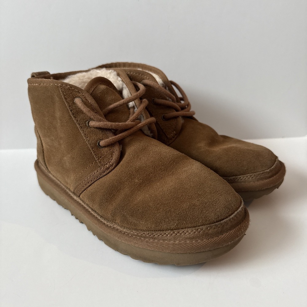 UGG Neumel II Kids Sz 3 Chestnut‎ Suede Shearling Chukka Boot Bootie 1017320K